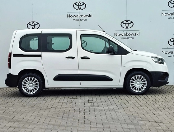 Toyota Proace City Verso cena 84900 przebieg: 73493, rok produkcji 2020 z Wałbrzych małe 172